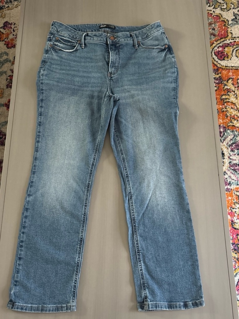 Simply Vera Vera Wang light blue slim straight jeans